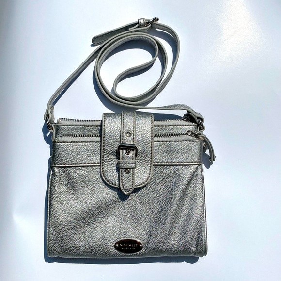 nine west silver purse